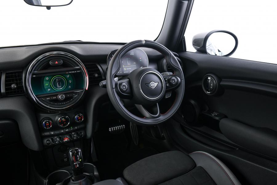 Торпедо Mini John Cooper Works GP (F56) 2020 года  (SG) (фото 5 из 21)